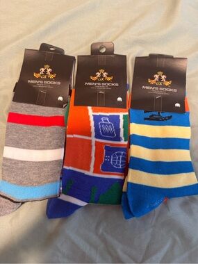 Men's Socks 3-Pack - Assorted Striped & Patterned Socks (Blue, Orange, Gray)